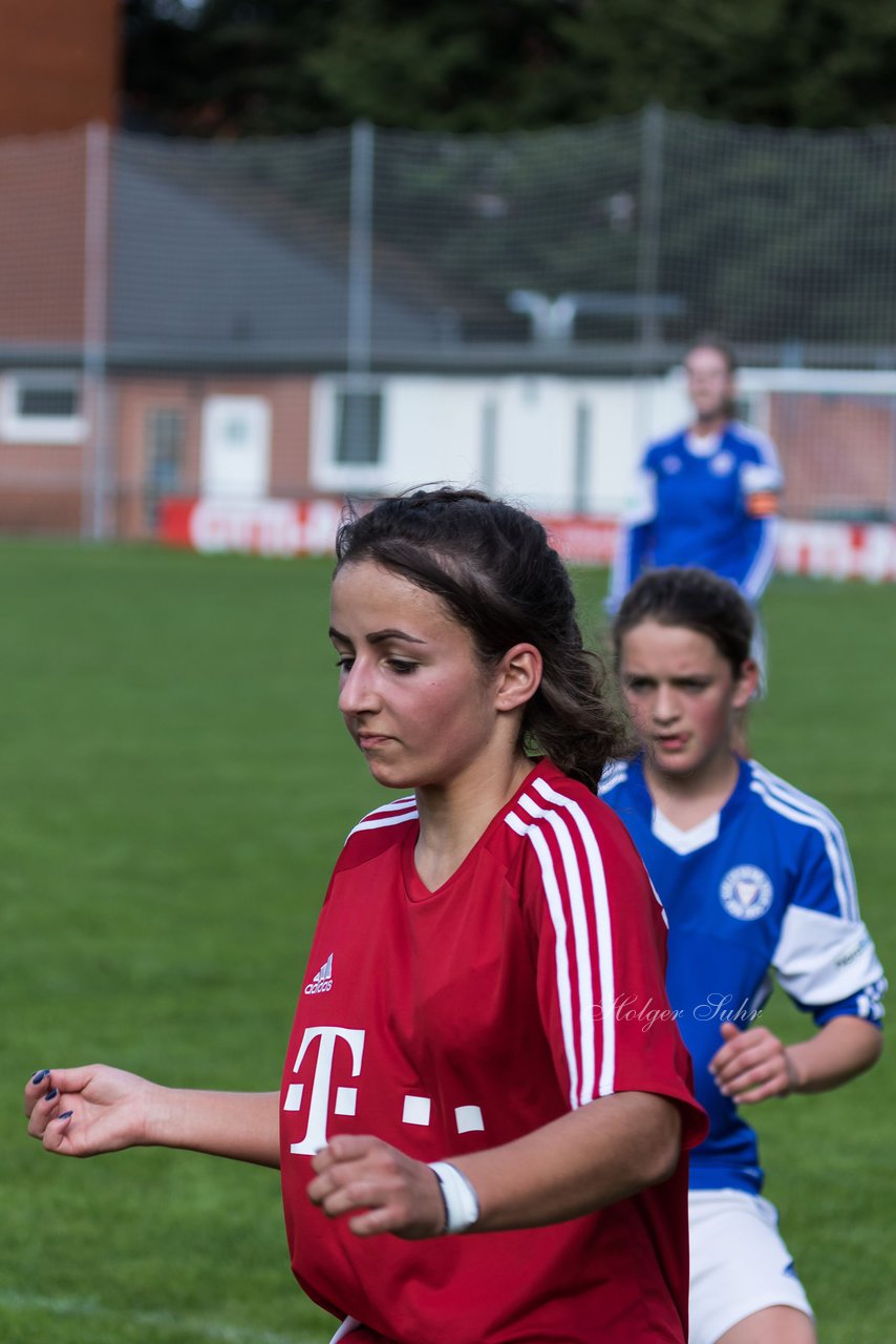 Bild 372 - B-Juniorinnen Holstein Kiel - SV Wahlstedt : Ergebnis: 5:0